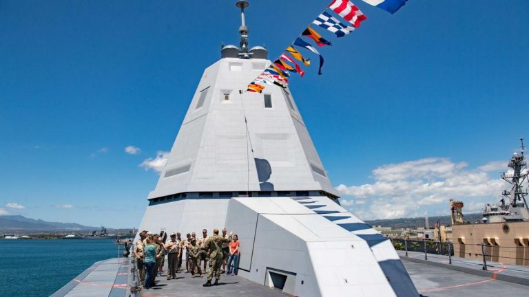 Breakdown in the case of the USS Zumwalt Radar of the most expensive destroyer in the world must be replaced