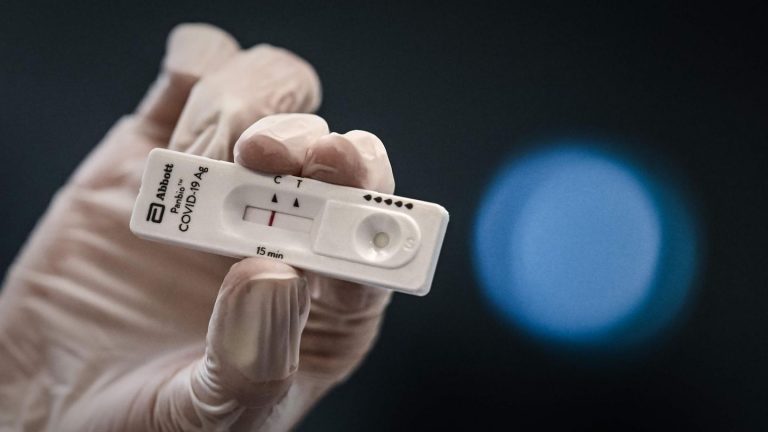 RKI: 8685 Corona infections in Germany, the R-value significantly more than 1