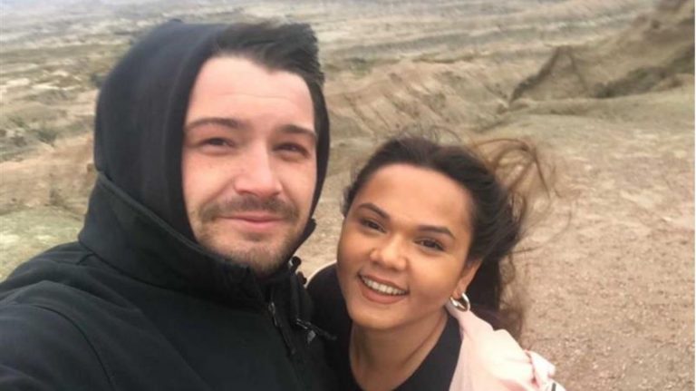 Wedding video: Couple marries with more than 8000 kilometers distance