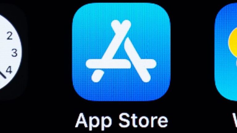 Social Media App: Parler even when Apple is no longer available