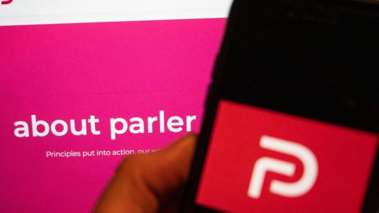Online platform: Twitter-Alternative Parler allowed back in Apple’s App Store