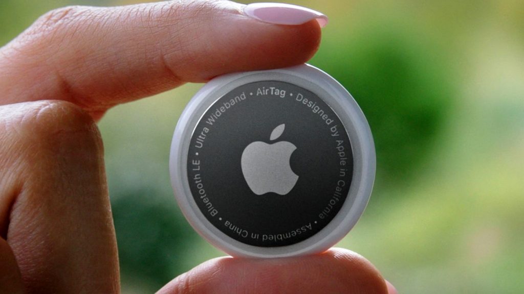 Digital key finder: Apple's new AirTag in practical test (video) | The ...