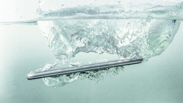 Waterproof mobile phones: you must pay attention to this certification
