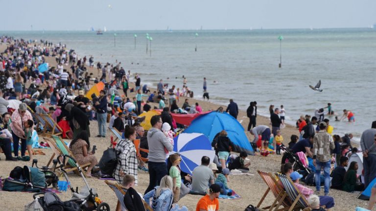 Experts fear third Corona-wave in the UK