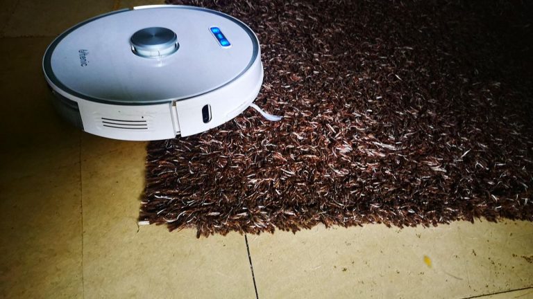 Ultenic T10-what is a robotic vacuum cleaner with lid tracking and extraction station for 400 euros?