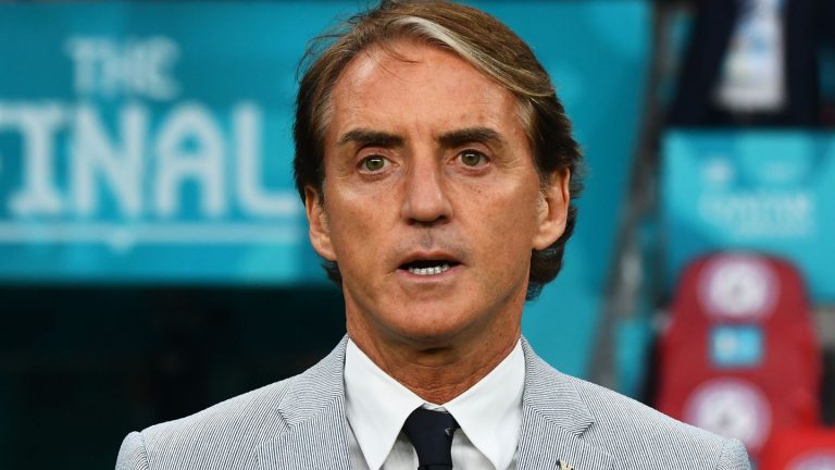 Former international Wayne Bridge scores against Roberto Mancini: “Tactically not so good”
