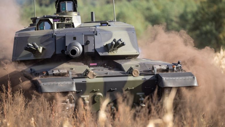 The Challenger 3 tank is to be protected by hard-kill system from Israel
