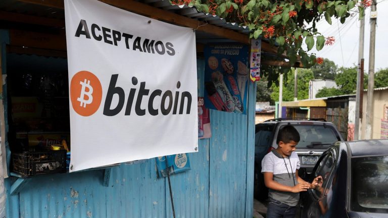 El Salvador relies on Bitcoin as the state currency: The bumpy start to the future